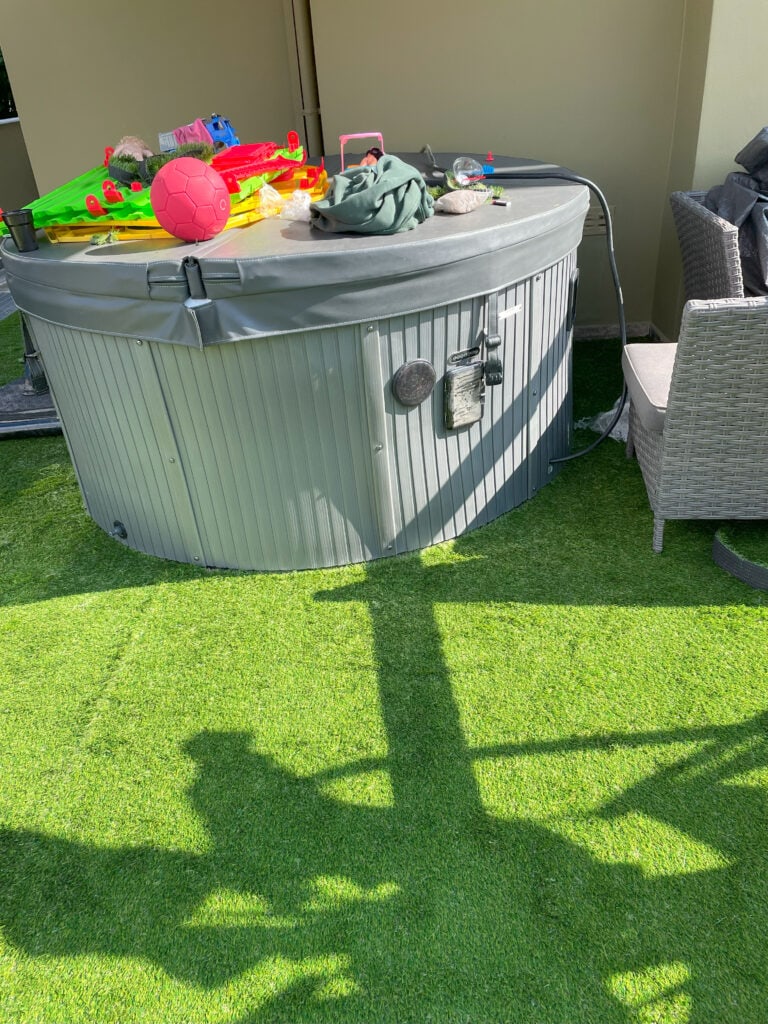 Συνθετικός χλοοτάπητας σε μπαλκόνι/ταράτσα | mysill